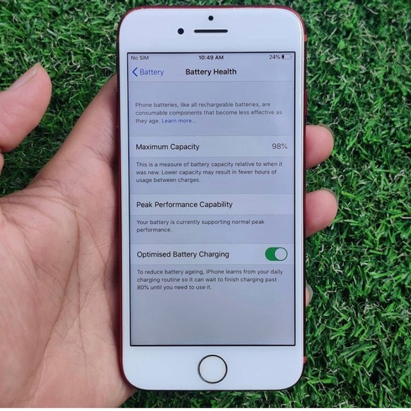 Iphone 8 red - Picture 4 of 4